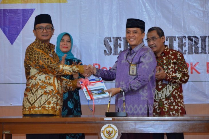 Serah Terima Kepala BPK Banten