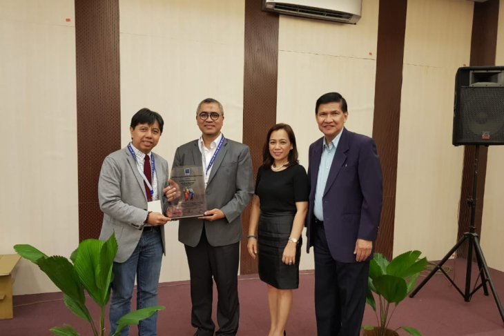 Eko Prasojo terpilih sebagai presiden AGPA