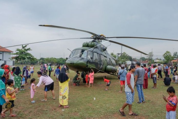 Helikopter mendarat darurat