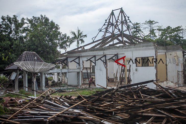 Alih fungsi rumah dinas Bupati Karawang