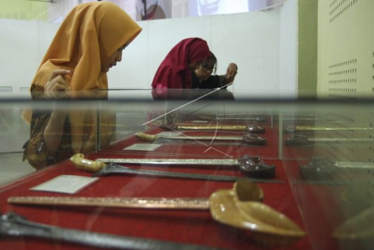 Pameran keris