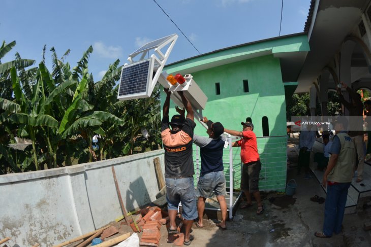 Alat Pendeteksi Banjir