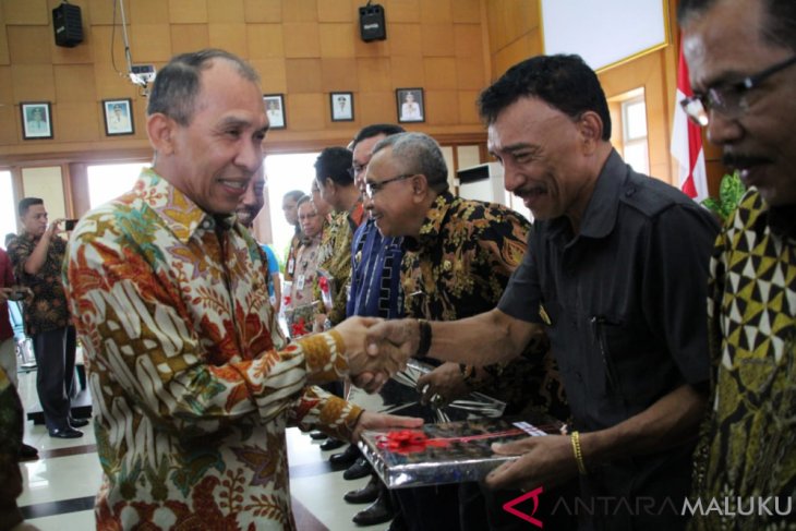 Gubernur Ambon siap dikunjungi Iriana dan Mufidah