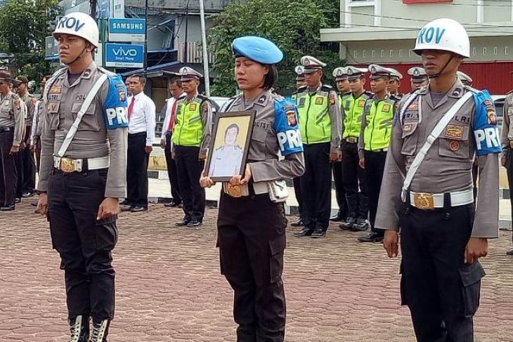 Polres Sanggau pecat satu anggotanya