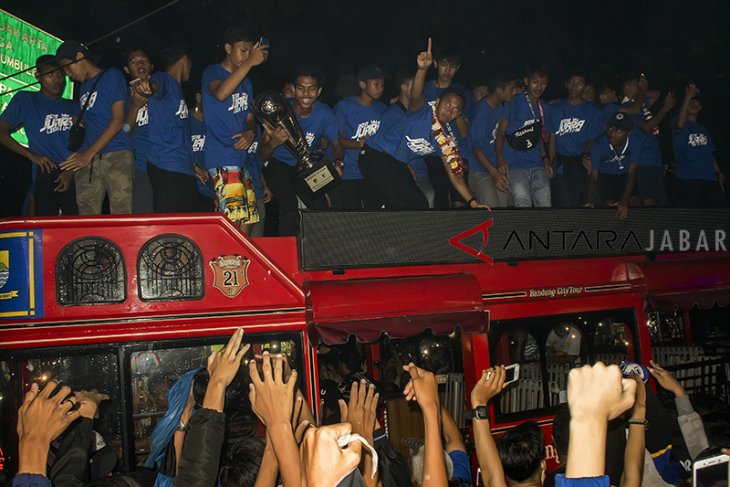 Perayaan Juara Persib U-16