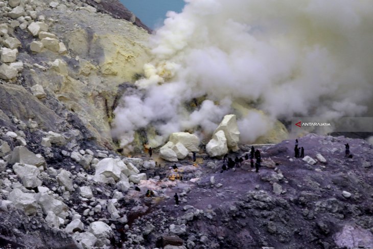 Rencana Pembatasan Pendaki Gunung Ije 