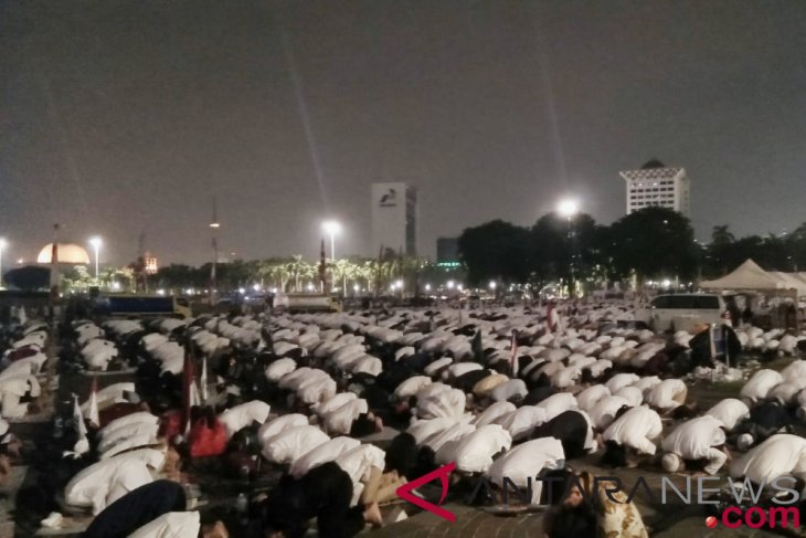 Organizers estimate three million attending 212 alumni reunion rally