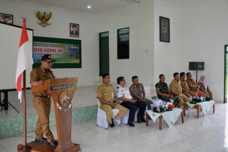 Pemkab Pandeglang Tingkatkan Kemampuan Personel Satpol-PP dan Dishub