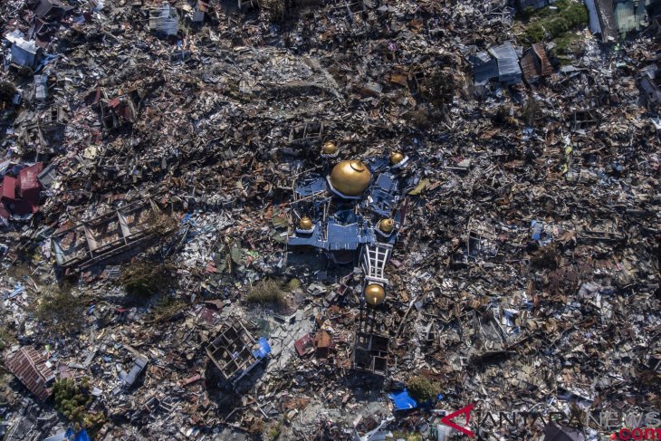 Foto Aerial Terbaik 2018 : Melihat Indonesia Dari Atas