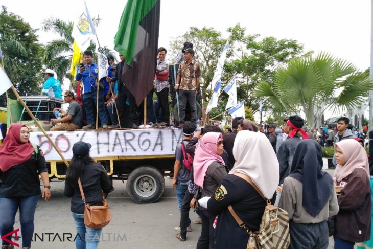 Pembagian