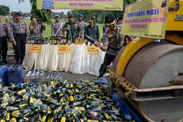 Pemusnahan minuman beralkohol