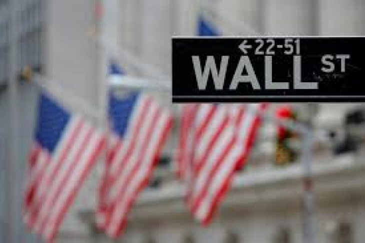 Bursa Wall Street ditutup bervariasi jelang pidato Ketua Fed tentang kebijakan moneter