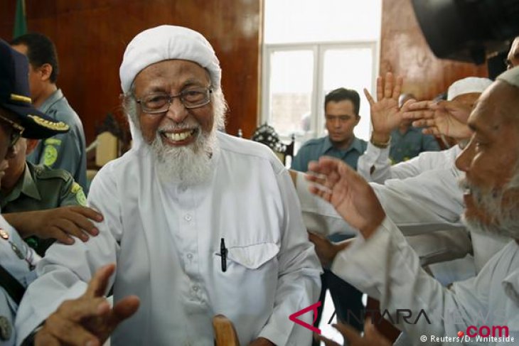 Ba`asyir released on humanitarian grounds: President Jokowi