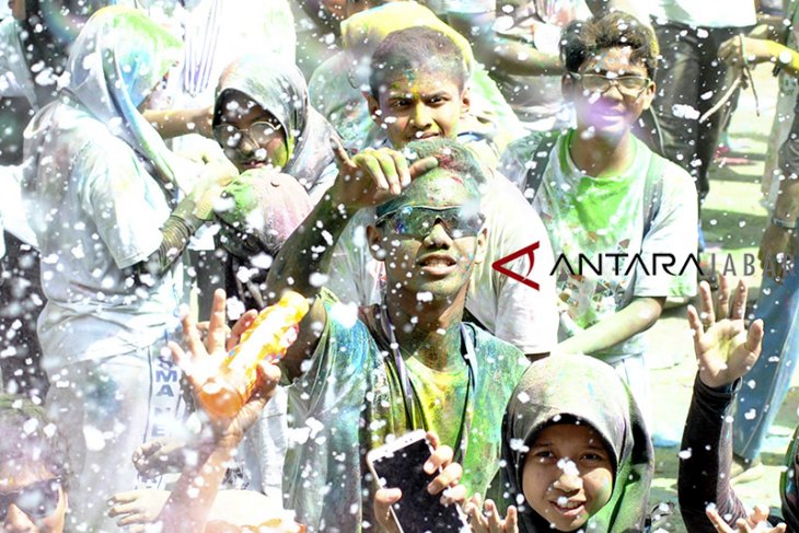 BUITENJOG COLOR RUN