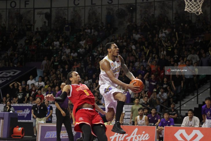 CLS Knight Indonesia vs Singapore Slingers