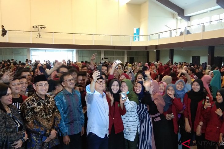 Mahasiswa diminta gunakan kedaulatan rakyat dengan baik