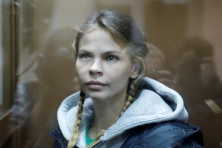 Russia frees model from police custody who claimed Trump secrets
