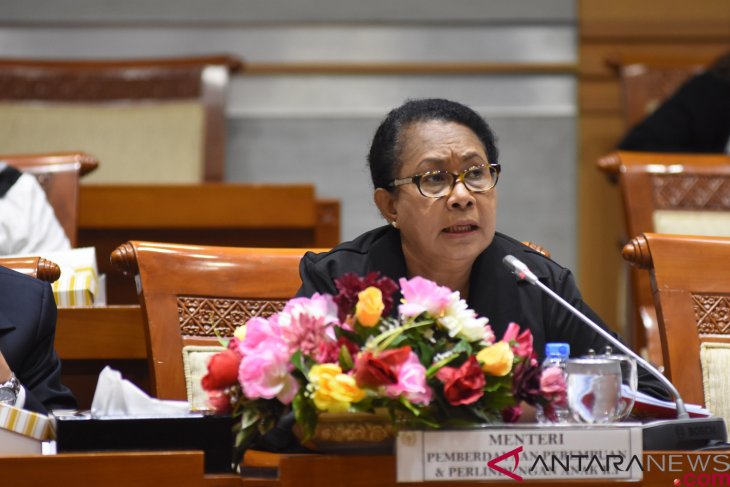 Menteri Yohana: tangani kekerasan antar-anak dengan peradilan anak