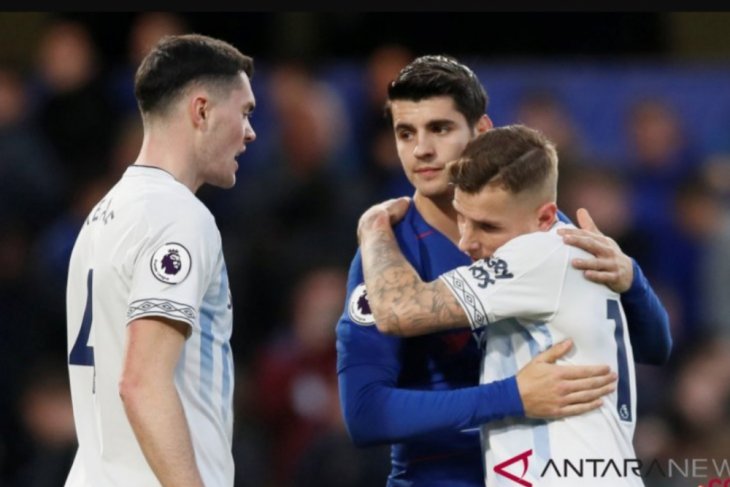 Zola nasehati Morata agar tegar di Chelsea