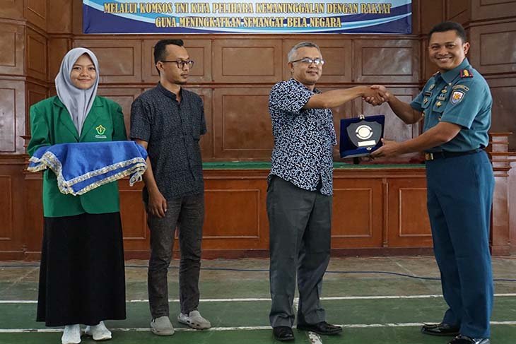 Danlanal Sabang ajak mahasiswa cintai laut