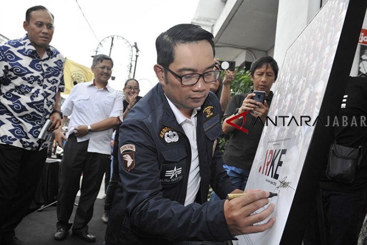 Pembukaan Pameran Foto Arke