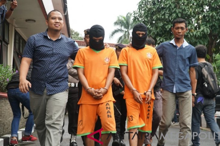 Polisi ungkap jaringan pencuri pemancar telekomunikasi
