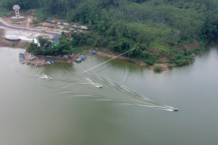 Wisata waduk Jatibarang