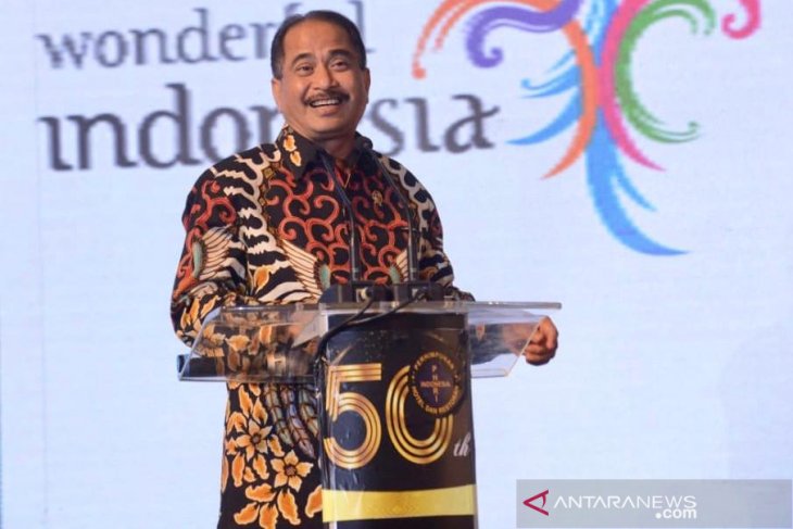 President Jokowi revokes ban to hold meetings at hotels: minister