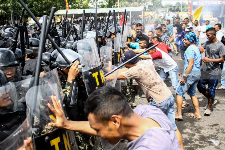 Simulasi Pengamanan Pemilu