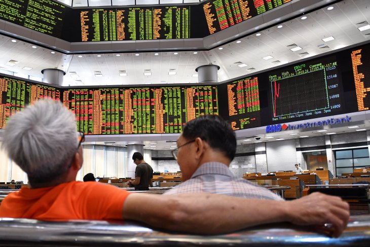 Pasar saham Malaysia ditutup lebih rendah