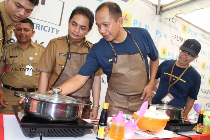 SOSIALISASI KOMPOR INDUKSI HEMAT ENERGI