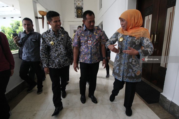 Hari Pertama Kerja Gubernur Jawa Timur