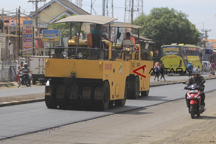 Perbaikan jalur Pantura 
