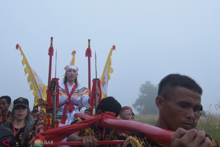 Tatung mohon doa restu