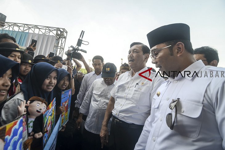 Kunjungan kerja Menko Maritim 