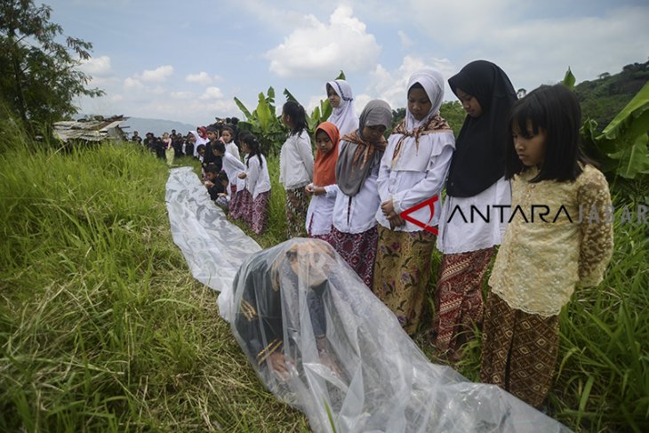 Peringatan hari sampah nasional 