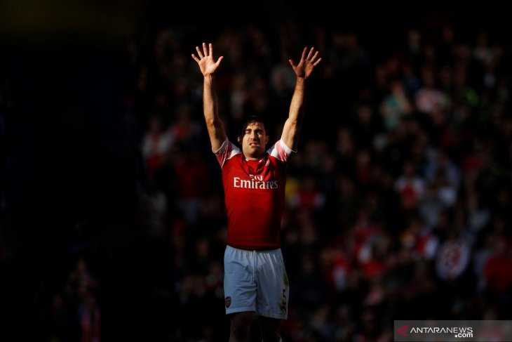 Liga Inggris: Akhiri kontrak dengan Arsenal, Sokratis gabung Olympiakos Piraeus
