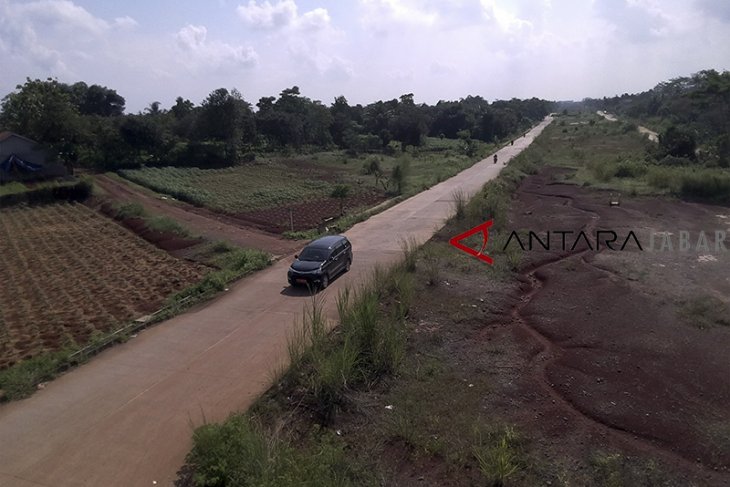 Pembangunan jalan mangkrak 