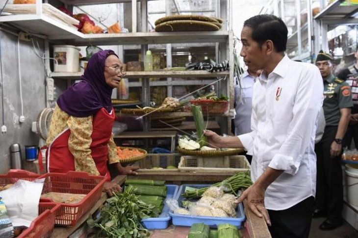 Presiden tinjau Pasar Pelemgading