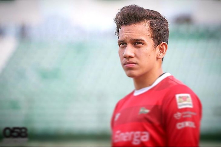 Belasan pemain di klub Egy Maulana Vikri bernaung positif COVID-19