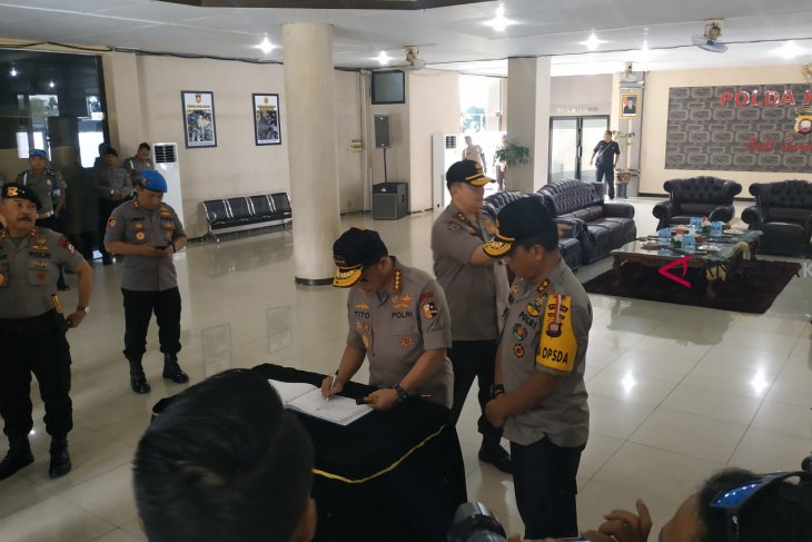 Kapolri perintahkan kapolda se-Kalimantan lakukan pencegahan serta penindakan karhutla