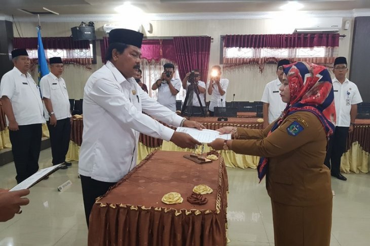 Wakil Wali Kota Sibolga lantik Plt Kadis PU-PR