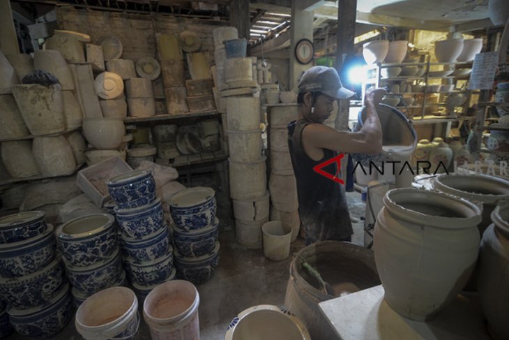 Kenaikan produksi utilisasi keramik 