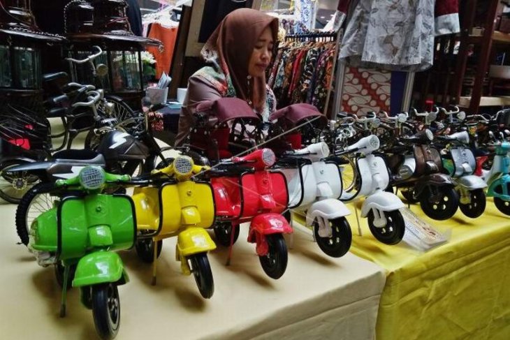 Pameran produk UMKM