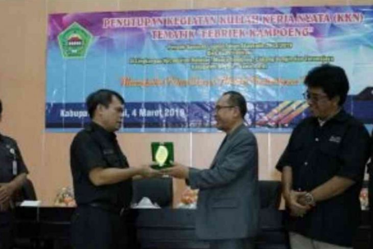 Pemkab Bekasi tutup KKN Unisma Bekasi
