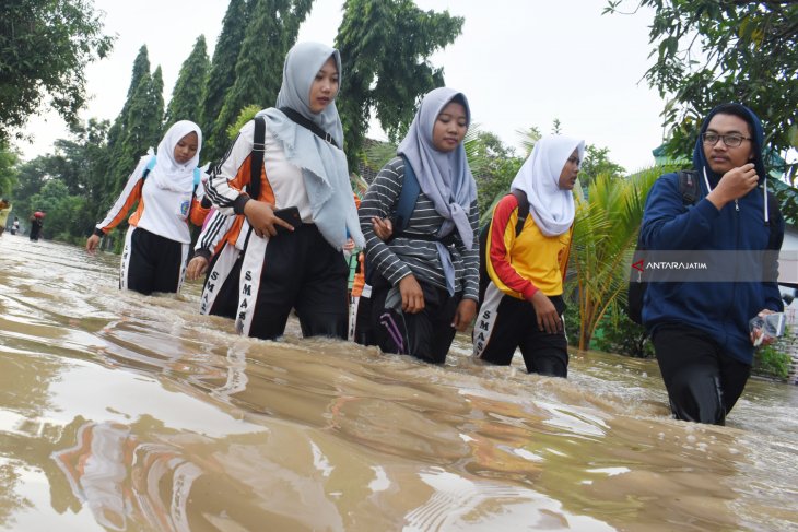 Banjir Di Ngawi