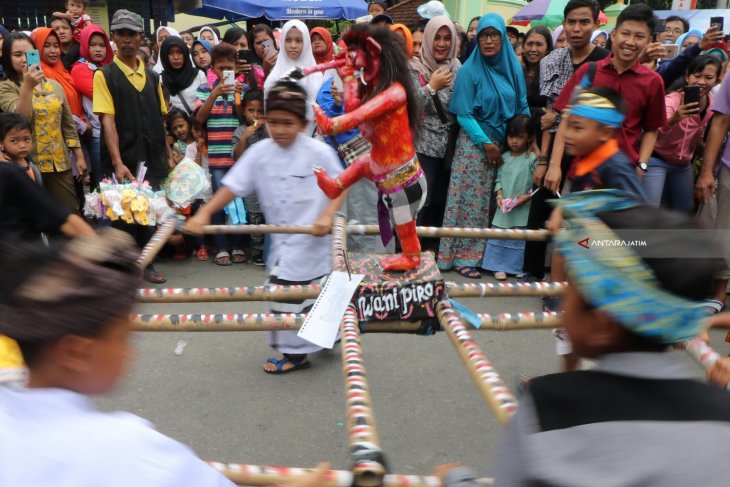 Ogoh-ogoh Kreativitas Anak-anak