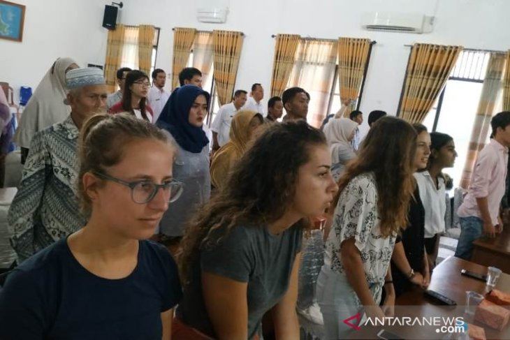 Pemanfaatan medsos potensi majukan pariwisata ke tingkat internasional