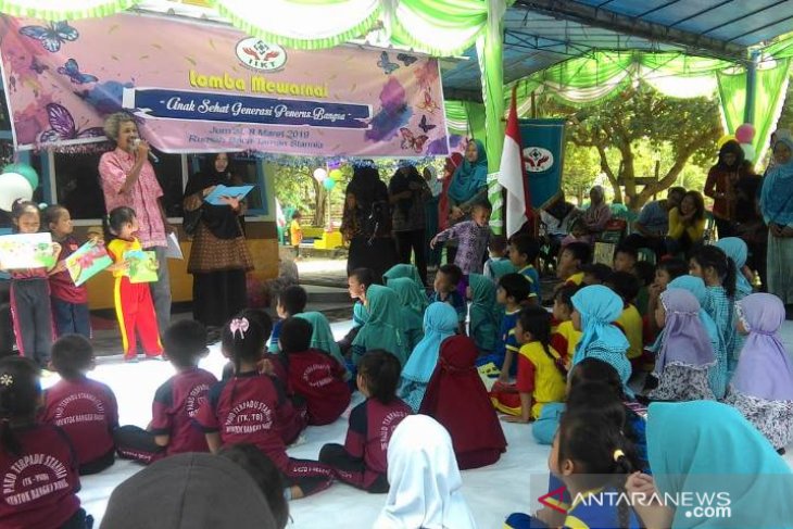 IIKT Unmet Muntok gelar kegiatan peduli anak