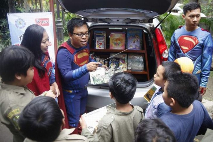 Sosialisasi membaca untuk siswa